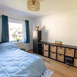 Modernes 90m2 Mit Balkon & Bergblick