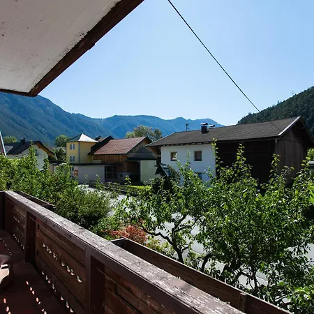 Modernes 90m2 Mit Balkon & Bergblick Daire
