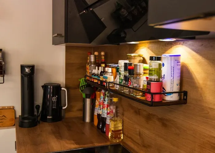 アパート Modernes 90m2 Mit Balkon & Bergblick *